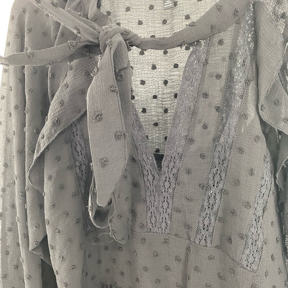 Aqua NWT Ruffle Clip Dot Mini Dress Pussy Bow Bishop Sleeves V Neck Black New - Picture 4 of 13